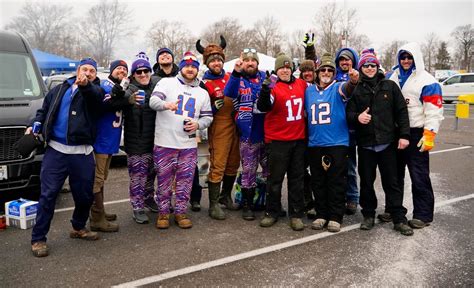 Bills Fans tailgating before the NFL Wild Card Game at Highmark Stadium ...