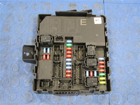 10 Titan Armada Xterra Frontier Ipdm Bcm Body Module Fuse Box 284b7 Ze03b 2842 Importapart