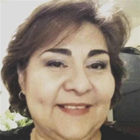 Hot Sexy Gladis Guzman Bikini Pics