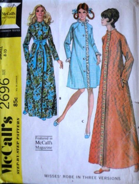 Vintage 70s Mccalls 2696 Sewing Pattern Misses Robe Etsy Skirt Patterns Sewing Ladies