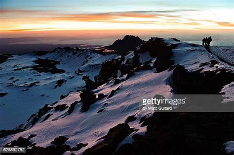 Hiking Kilimanjaro Photos and Premium High Res Pictures - Getty Images