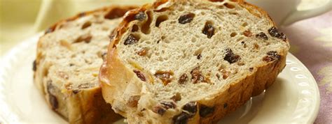 Cinnamon Raisin Bread – Small Loaf | Recipes | Robin Hood®