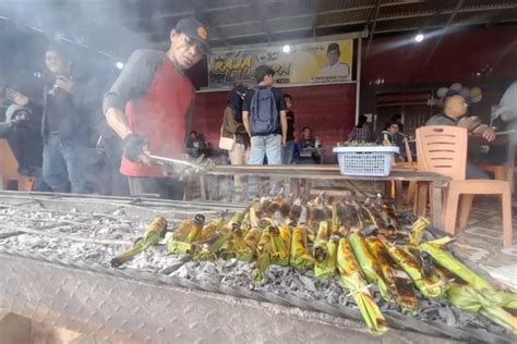 Melihat Keseruan Lebaran Lalampa Di Desa Toboli Parigi Moutong