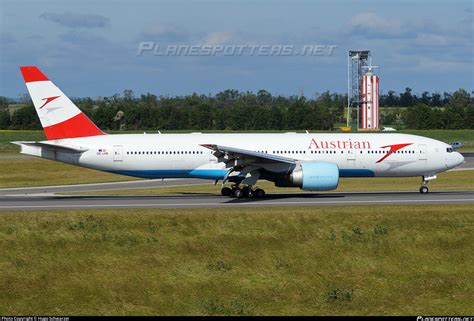 OE LPB Austrian Airlines Boeing 777 2Z9ER Photo By Hugo Schwarzer ID