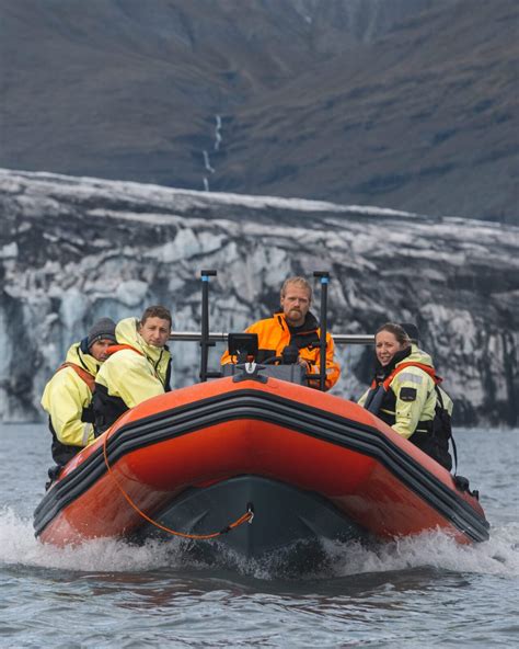 Jökulsárlón Zodiac Boat Tour with Glacier Lagoon | Glacier Adventure