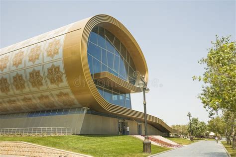 Museu Do Tapete De Azerbaij O Baku Foto Editorial Imagem De Vista