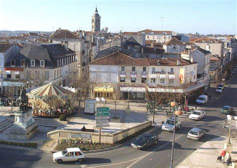 Que Voir Que Faire O Manger Et Dormir Cognac En Charente Cet T