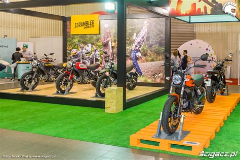 Zdjęcia Scramblery Ducati wystawa motocykli expo Warszawa 2016 Moto