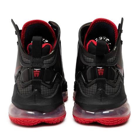 nike men lebron 19 black black university red