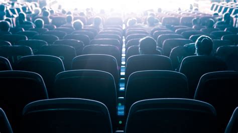 Жора Крыжовников снимет фильм по книге "Слово пацана" Роберта Гараева