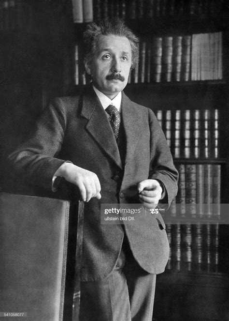 News Photo : Einstein, Albert - Physicist, Germany/USA... | Albert ...