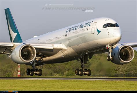 Airbus A Cathay Pacific Airways B Lrv Airteamimages