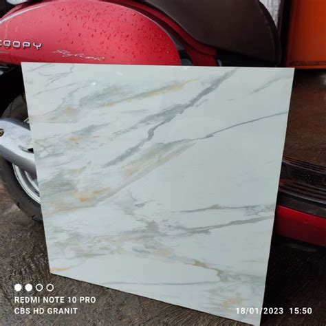 Jual Granit Lantai 60x60 Calacata Gold Sunpower Shopee Indonesia