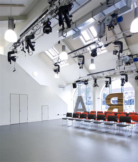 Rehearsal Room - Graeae Theatre Company - Event Venue Hire - Tagvenue.com