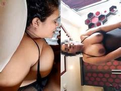 Exclusive Horny Indian Wife Blowjob And Ridding Lover Dick DixyPorn