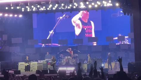 Watch Foo Fighters Played Their First Live Show With Drummer Josh Freese