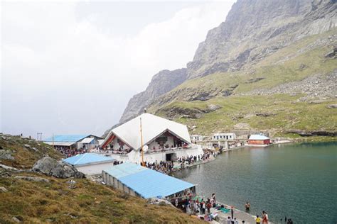 Hemkund Sahib In June