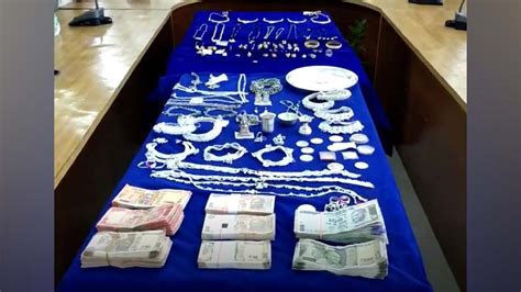 Betul Police Arrested Seven Thieves 10 Thefts Revealed Jewelery Worth