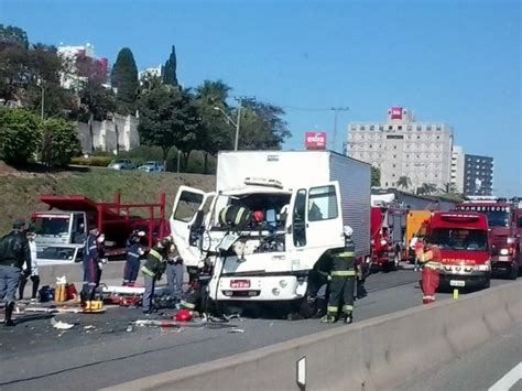 G1 Raposo Tavares Em Sorocaba Tem Dois Acidentes Nesta Sexta Feira