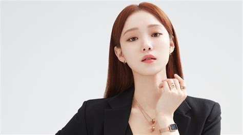 Lee Sung Kyung Bio Profile Facts Age Boyfriend Ideal Type