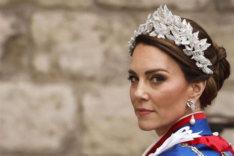 Galler Prensesi Kate Middleton Kl Yla G Z Kama T Rd Londra Gazete