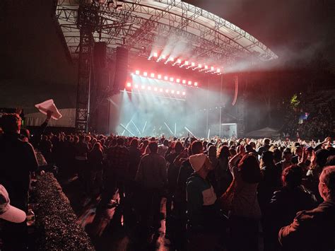 The Yeah Yeah Yeahs At Forest Hills Stadium Joe Shlabotnik Flickr