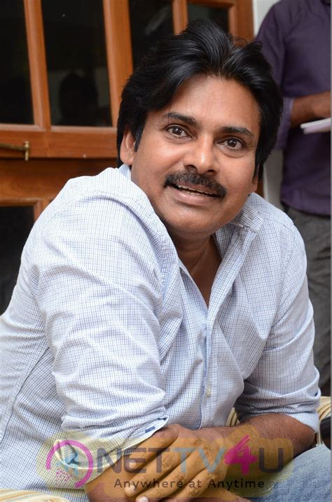 Actor Pawan Kalyan Press Meet Latest Stills Galleries Hd