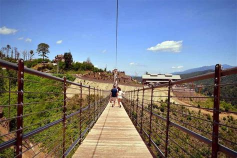 Gatlinburg Skybridge Adds 3 New Glass Panels At Midpoint