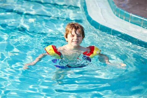 Water Polo for Kids: What Are the Benefits? - You are Mom