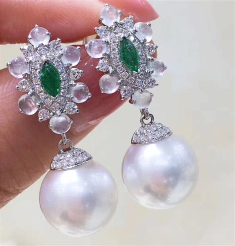 Fantastic Pair Mm Natural South Sea Genuine White Round Pearl Dangle