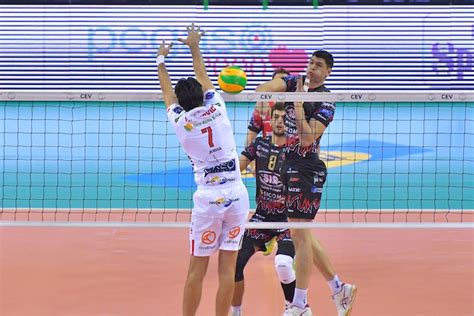 Volley Superlega Finale Scudetto Perugia E Civitanova Si Sfidano In