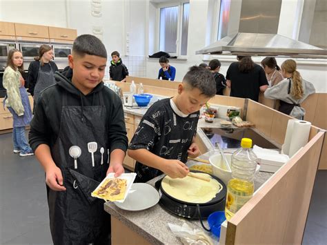 Tag der Offenen Tür mit über 140 Angeboten Gesamtschule Auf dem