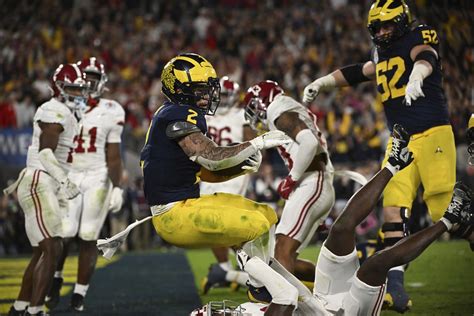 Michigan Beats Alabama In Overtime On Blake Corums TD Run To Reach