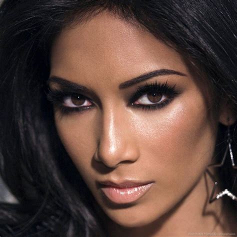 I Find Her So Stunning Beautiful Hair Makeup Skin Nicole Scherzinger