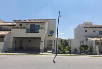 Casas En Fraccionamiento En Venta En Camino Real Celaya Celaya