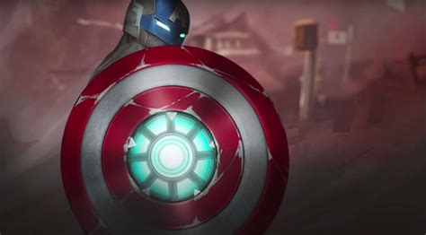 Captain America's shield gets Iron Man tech in this awesome Marvel mashup shield | SYFY WIRE