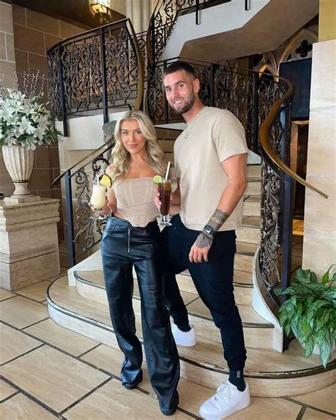 Love Islands Molly Marsh And Zach Noble Give Baby Announcement After