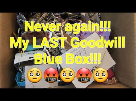 South Florida Goodwill Blue Box Jewelry Unboxing Jewelry Jar Probably