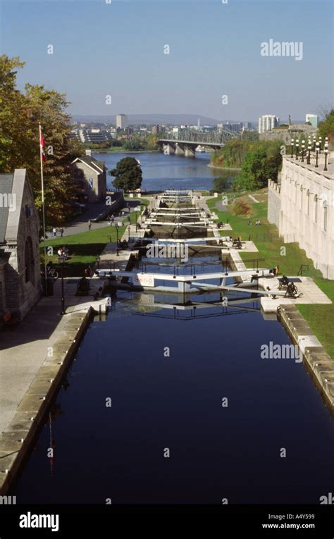 Canal locks in Ottawa Canada Stock Photo - Alamy