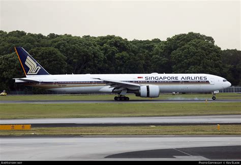 Aircraft Photo Of V Swh Boeing Er Singapore Airlines