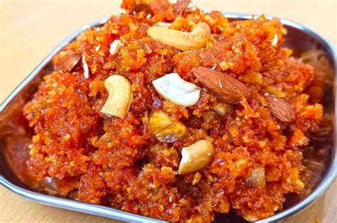 Gajar Ka Halwa Recipe मीठा खाने के शौकीन हैं