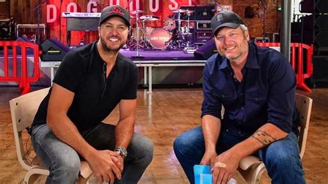 Luke Bryan Blake Shelton Interview Januari Party Barn Radio