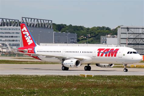 Airbus A Sl Tam Linhas Aereas D Avxf Pt Mxo Msn Aib