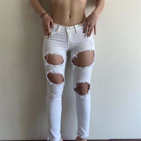 WHITE SKINNY JEANS Ripped / distressed look brand... - Depop