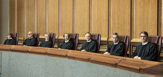 The US Supreme Court and Australian High Court compared | United States ...