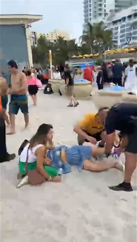 9 shot in Memorial Day gunfire in Hollywood Beach, Florida | New York Post