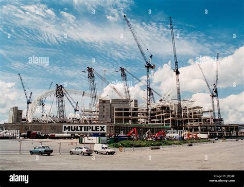 Construction of the new Wembley Stadium Stock Photo - Alamy