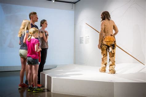 La Mummia Del Similaun Star Del Museo Archeologico Di Bolzano