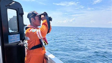 Penumpang Diduga Melompat Ke Laut Karimunjawa Saat Kapal Berlayar Tim