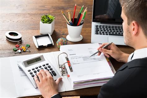 Hiring Professional Accountant Can be a Bliss for your Start-Up Business